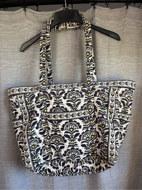 Vera Wang fanfare collection XL bag